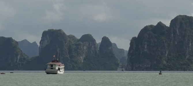Ha Long Bucht – Vietnam Ha Long Bucht – Vietnam