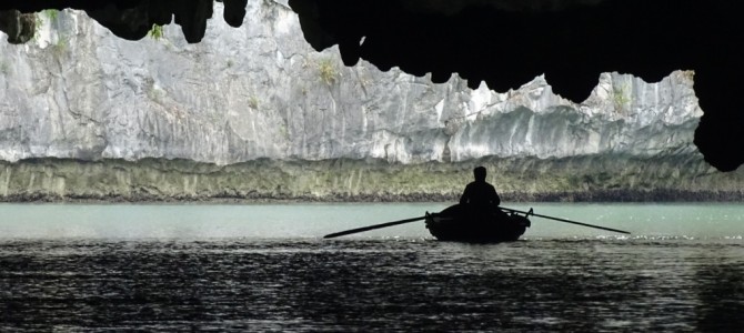 Ha Long Bucht – paddeln im UNESCO Welterbe