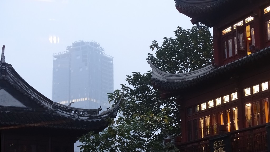 Das moderne Shanghai ist ständig in sichtweite